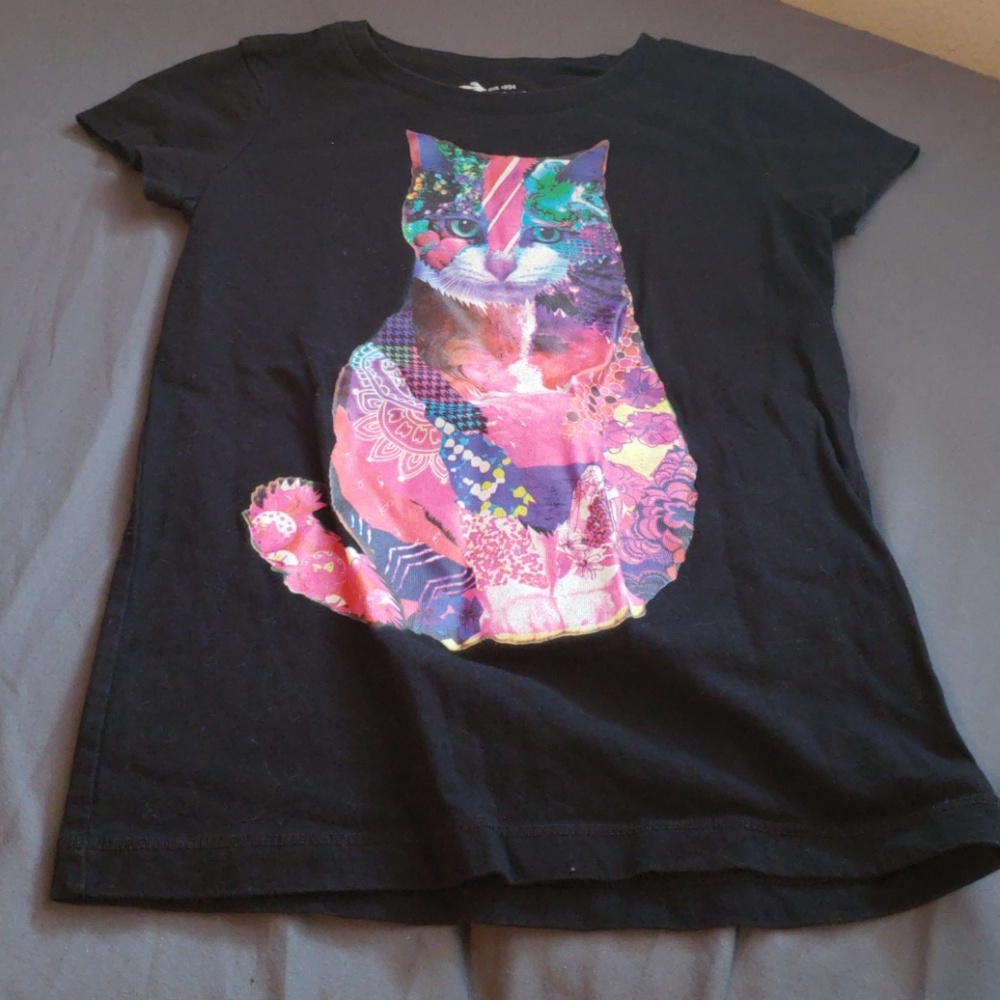 Old Navy Graphic Tee